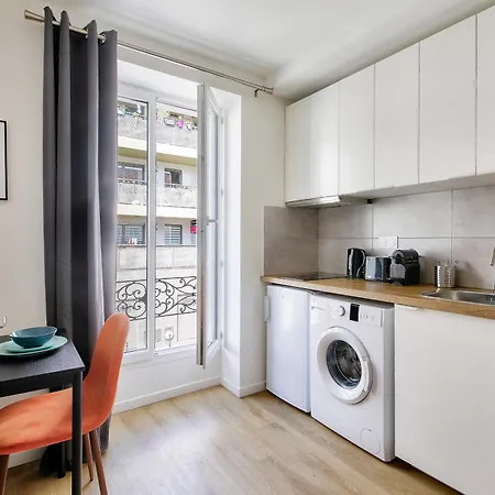 Paris House Apartament