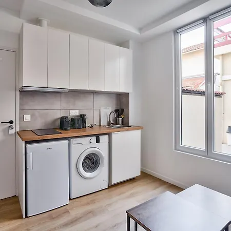 Apartament Paris House