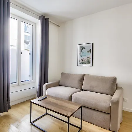 Apartament Paris House